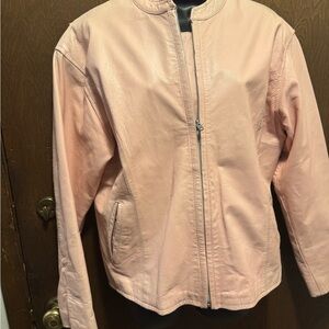 Light Pink Leather Jacket with Stand-Up Collar and Zip-Up Style